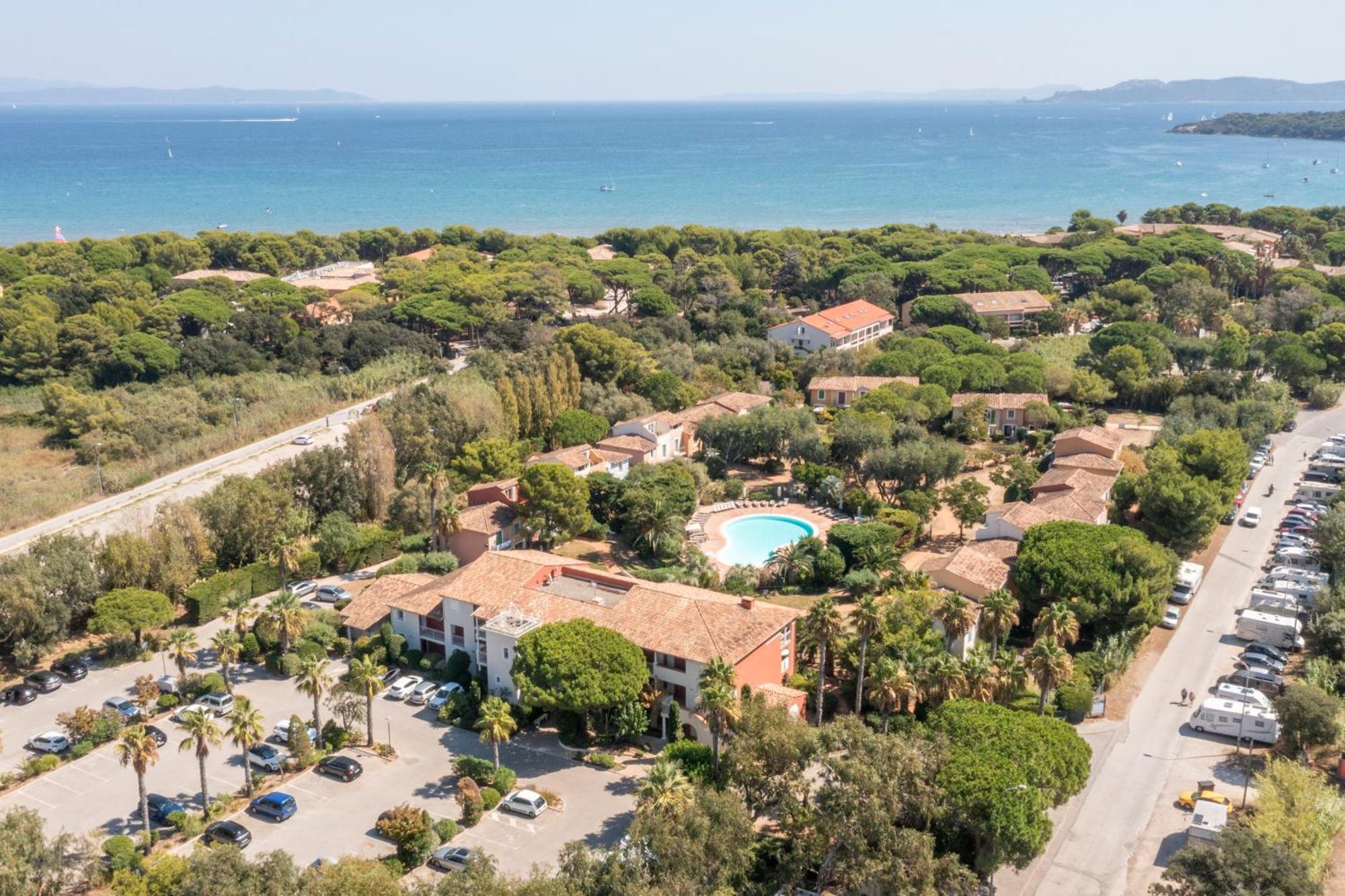 Pierre & Le Hameau De La Pinede Hyères